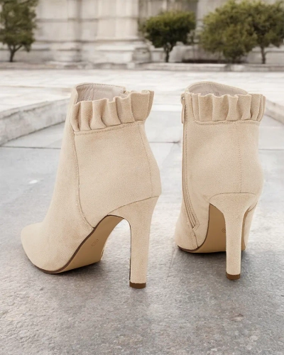 Royalfashion Női Lexse tűsarkú csizma