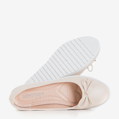 Bézs színű női balerinák Flonen íjjal - Cipők