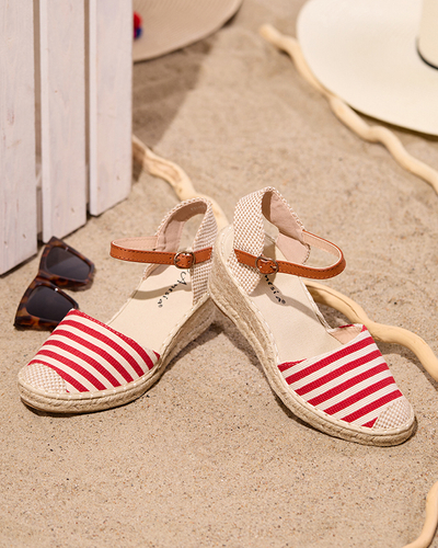 Piros női szandál a'la espadrilles csíkokkal Mecera - Cipők