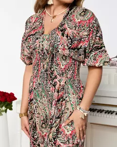 fekete || sötétzöld