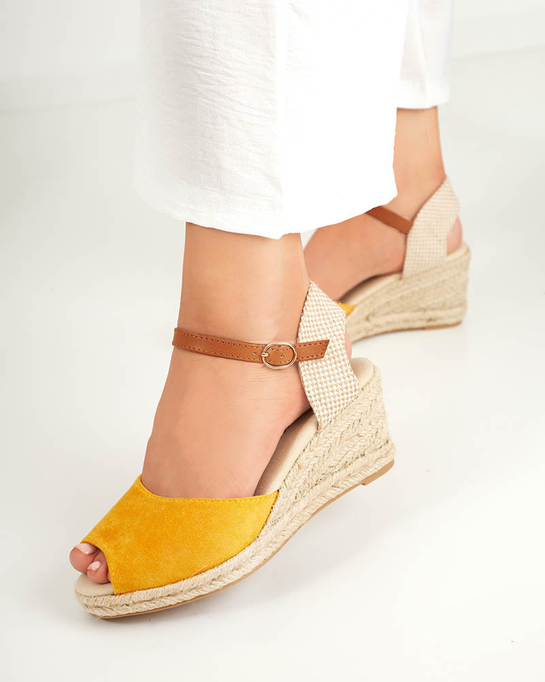 OUTLET Sárga női szandál a'la espadrilles éken Nexi - Cipők