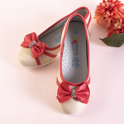 OUTLET Bézs és piros gyermek balerinák Portia íjjal - Cipők