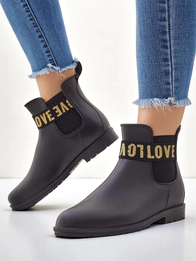 Royalfashion Női matt esőcsizma Love Love felirattal