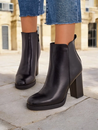 Royalfashion Női bokacsizma magas száron Erozi