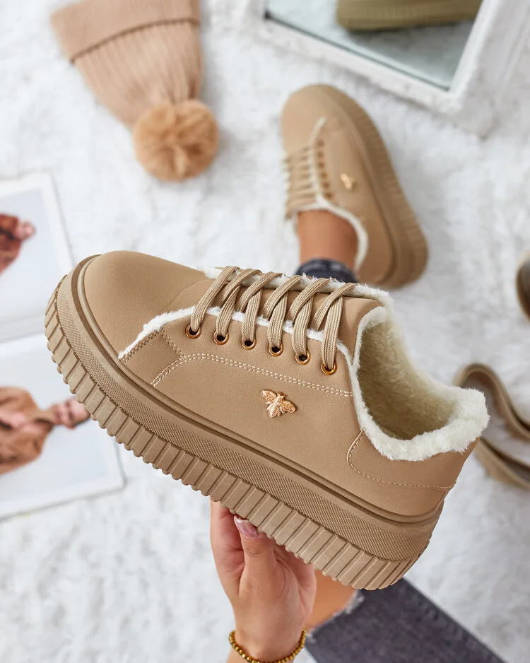 Royalfashion Melegített női tornacipő szőrmével Noxu