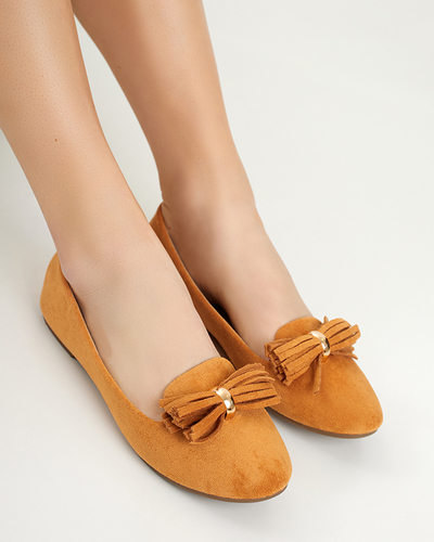 Barna balerinák, frisszel díszítve - Lábbeli