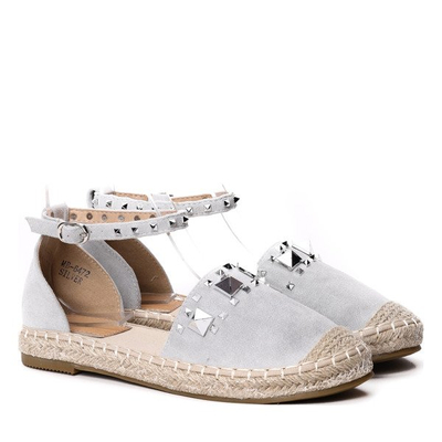 Szaro-srebrne odkryte espadryle z ćwiekami Trivana - Obuwie
