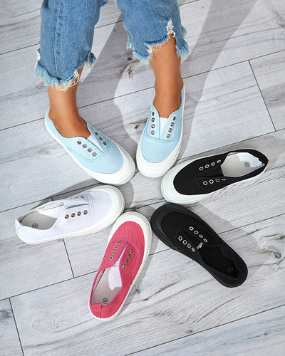 OUTLET Női tornacipő vastagabb talppal fekete színben Askol- Footwear