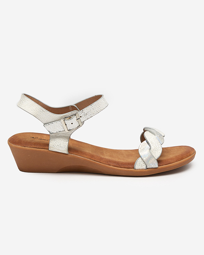 Ezüst női szandál holografikus betétekkel Neluna - Cipők