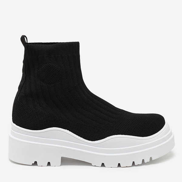 OUTLET Női csizma vastagabb talppal fekete-fehér színben Korlico- Footwear