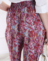 piros || rózsaszín