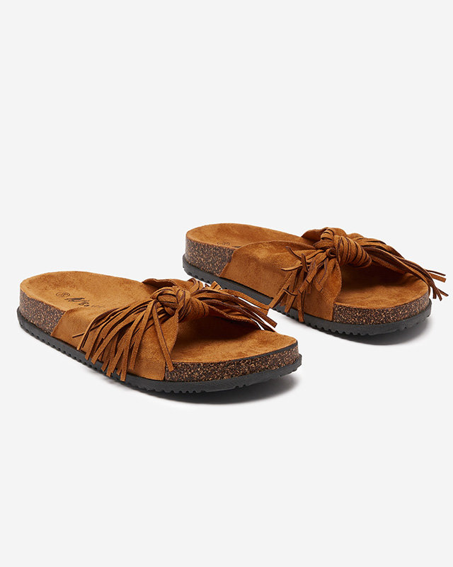 Női papucs tevebojttal Guttis - Lábbeli