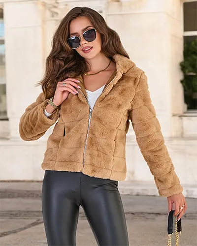 Royalfashion Világosbarna női szőrmeimitációs kabát