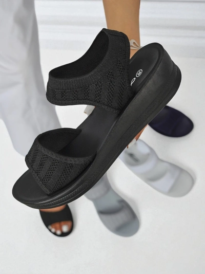Royalfashion Női szandál vastagabb talppal Viva Flex II
