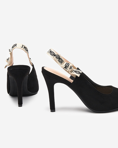 OUTLET Eco - velúr fekete női pumpák tűsarkún, szalaggal Ristra - Cipők