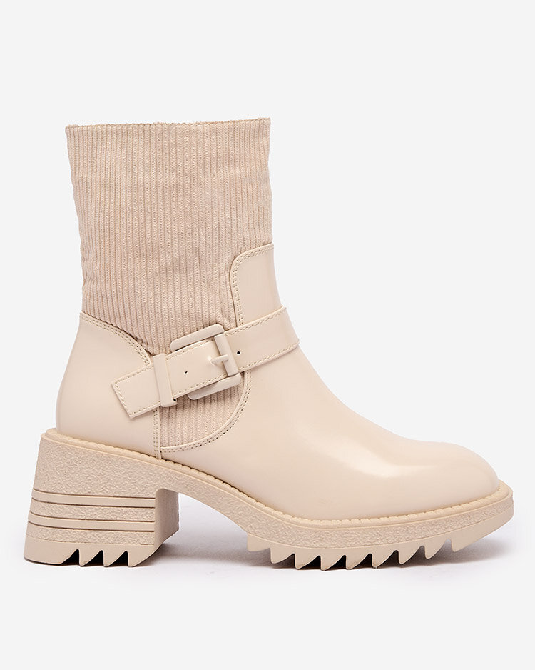 Royalfashion Cream Női Tedica lapos sarkú csizma