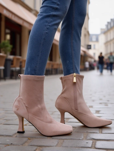 Royalfashion Női magassarkú bokacsizma Lanoi