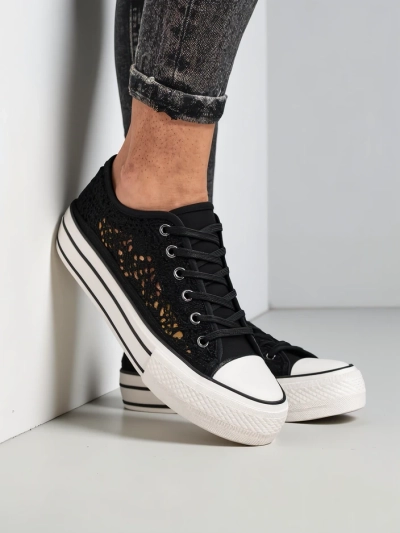 Royalfashion Női perforált sneakers Nizzet
