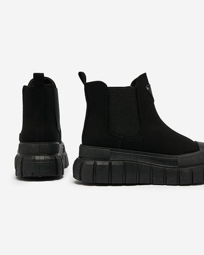 Royalfashion Fekete női magas tornacipő Nexeri