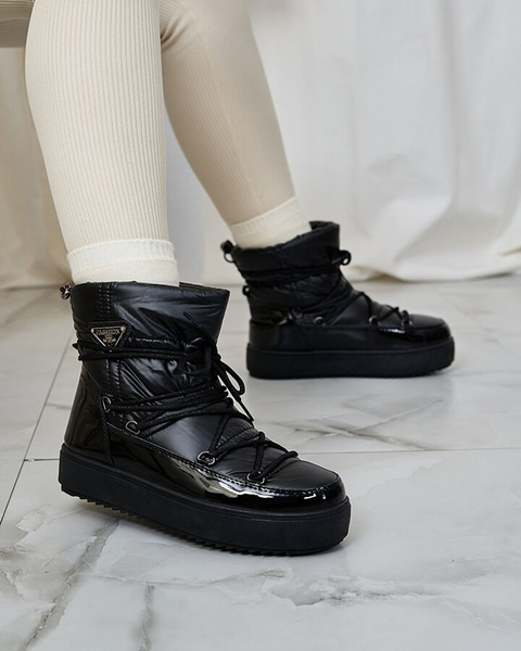 Royalfashion Női csúszós csizma a'la hócsizma fekete színben Nevsone