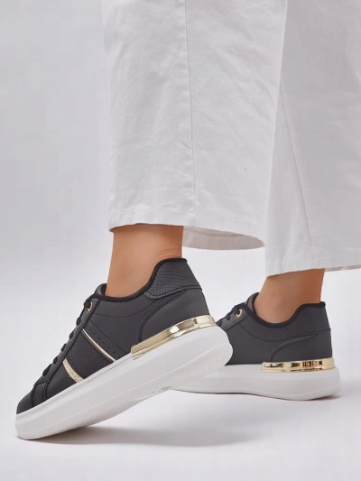 Royalfashion Női sportcipők vastag talpon Montanas