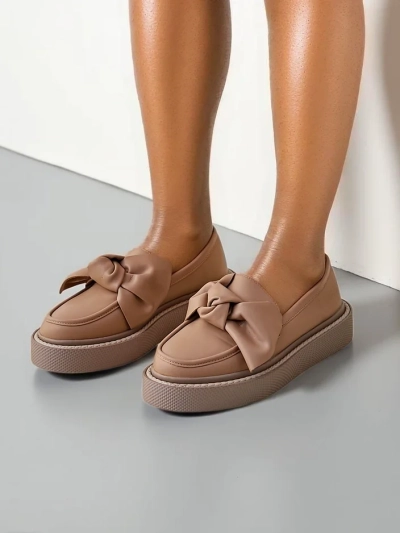 Royalfashion Elegáns női mokaszin masnival Ortto