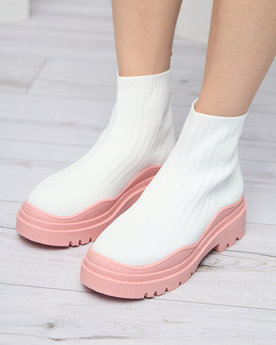 Női csizma vastagabb talpon fehér és rózsaszín Korlic-Shoes színben