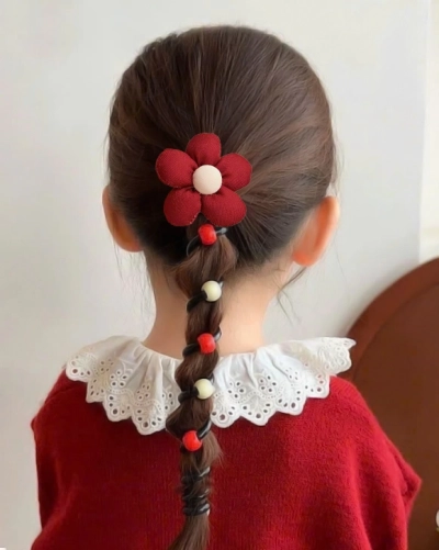 Royalfashion Hajgumi rugós, kis virággal Blossom Coil