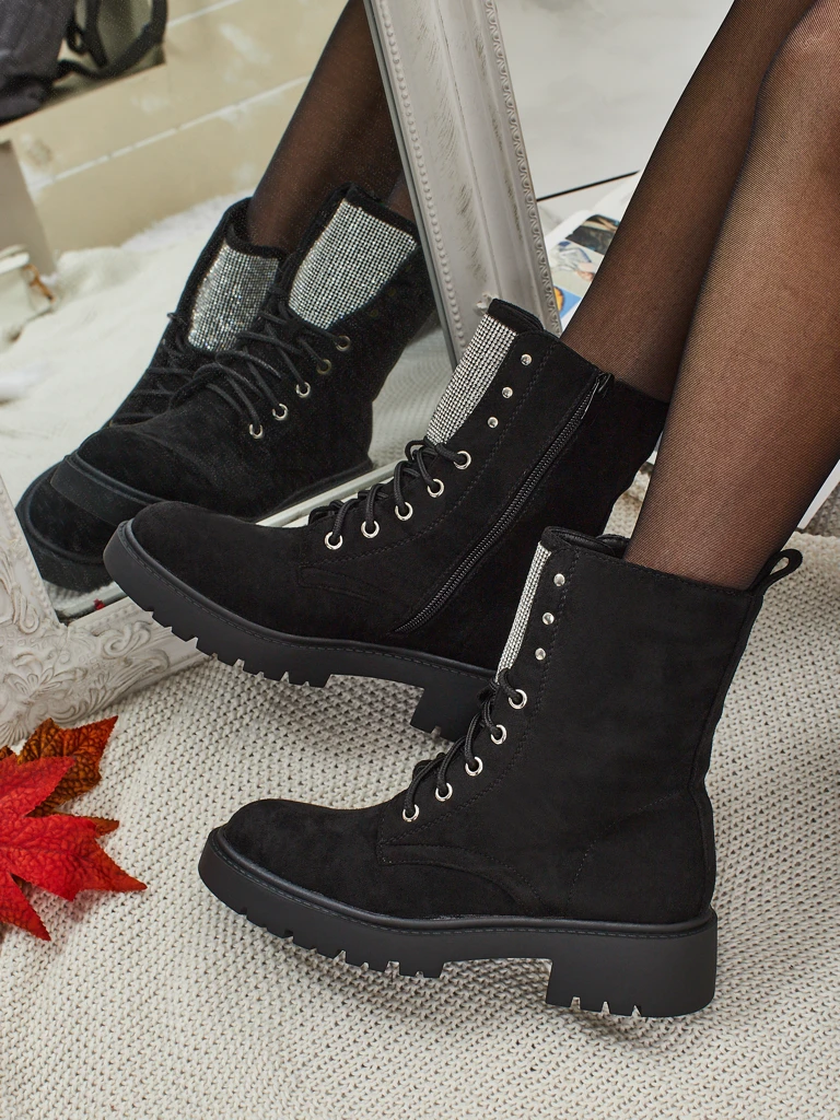 Ferlyne öko velúr fűzős női bokacsizma