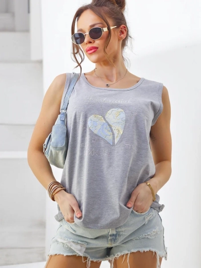 Royalfashion Pamut női trikó szívvel