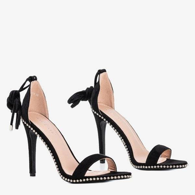 OUTLET Fekete kötött szandál egy magasabb sarkú Taya - Cipő