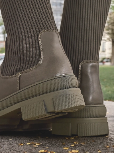 Royalfashion Női Slip-On Csizma Bireno