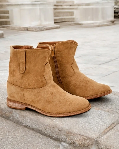 Royalfashion Barna bokacsizma cowboy stílusban fedett cunamackóval Patorias