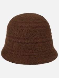 Sötétbarna