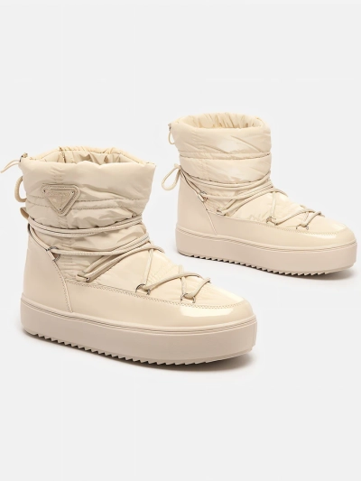 Royalfashion Női csúszós csizma a'la hócsizma bézs színben Vevnose