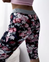 Sötétkék || Burgundia