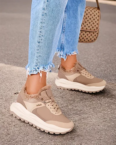 Royalfashion Női szigetelt tornacipő Zoru