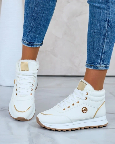 Royalfashion Melegített női tornacipő szőrmével Casill