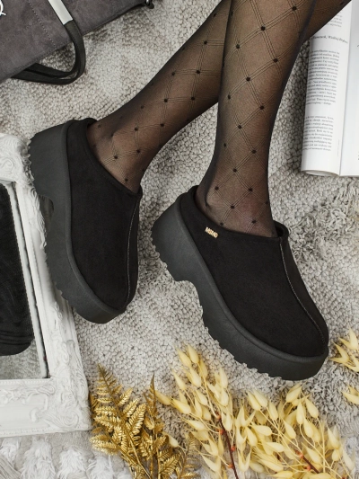 Rövid női a'la hócsizma bundával Calindra