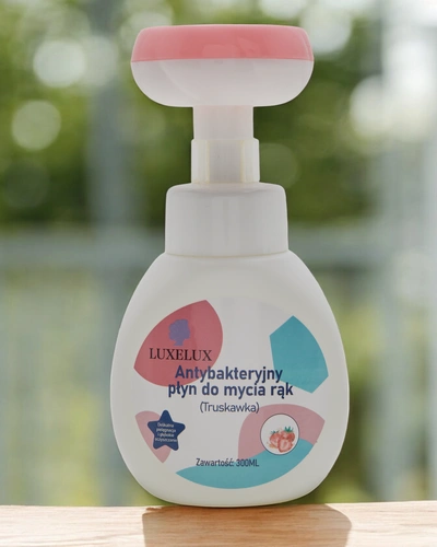 Luxelux Antibakteriális kézmosó eper 300 ml