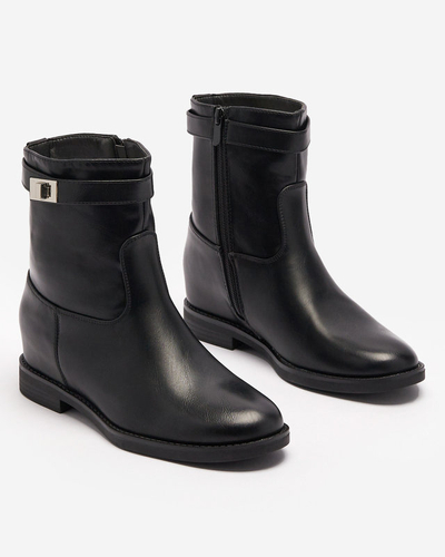 OUTLET Női csizma rejtett horgonnyal, fekete színben Leverrs- Footwear