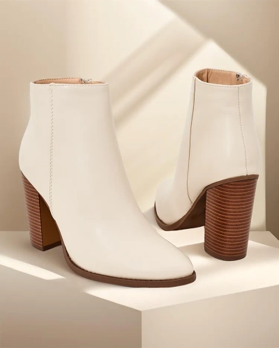 Royalfashion Női bokacsizma vékony tűsarkú Toemi