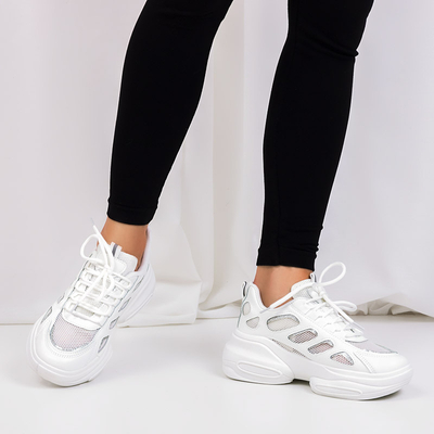 Fehér női sportcipő vastag talppal a Warinától - Sport