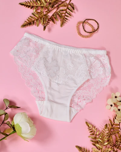 Royalfashion Nők plusz méretű alsóneműje