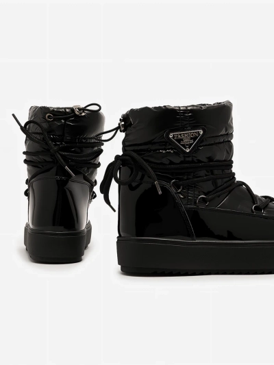 Royalfashion Női csúszós csizma a'la hócsizma fekete színben Vevnose