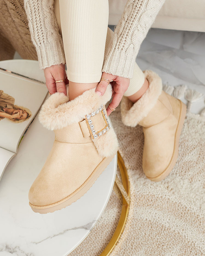 Royalfashion Női csizma a'la hócsizma díszítéssel Galaes