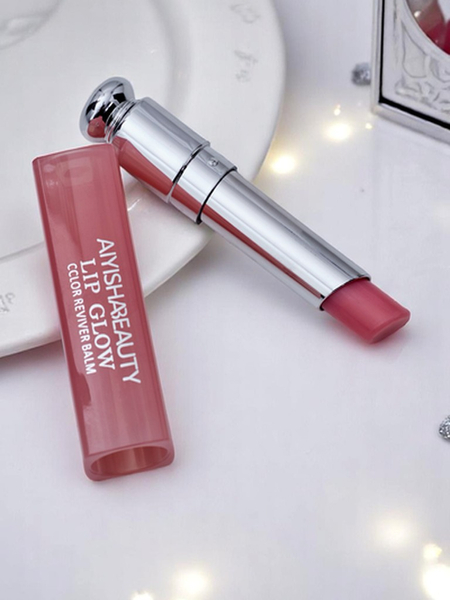 Hidratáló rúzs-balzsam Málna Rózsaszín színben