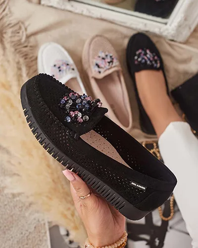 Royalfashion Női gyöngyös áttört mokaszin Namis