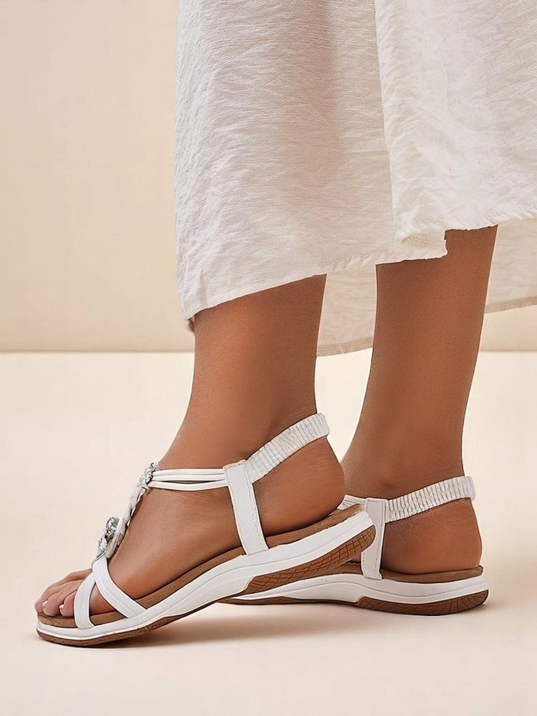 Royalfashion Fiacco női díszített szandálok