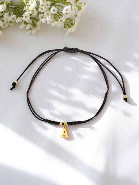 Női karkötő A betűvel